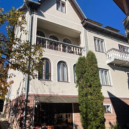 Sadyba Girske Povitria Yaremche Exterior photo